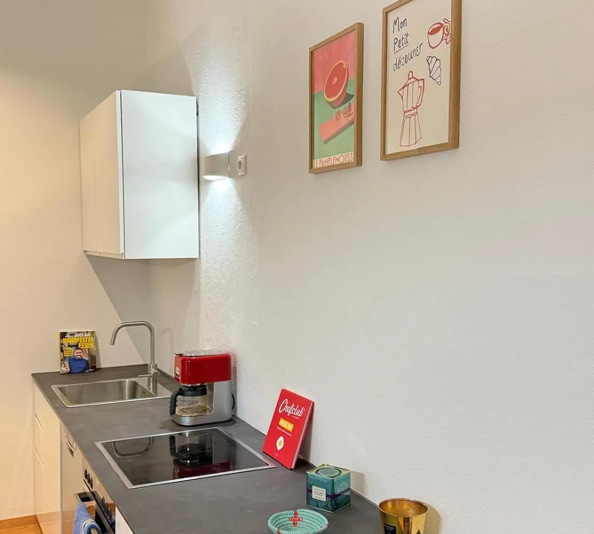 Stylish Renovated Apartment In Central Location Munich 0*,  Germany