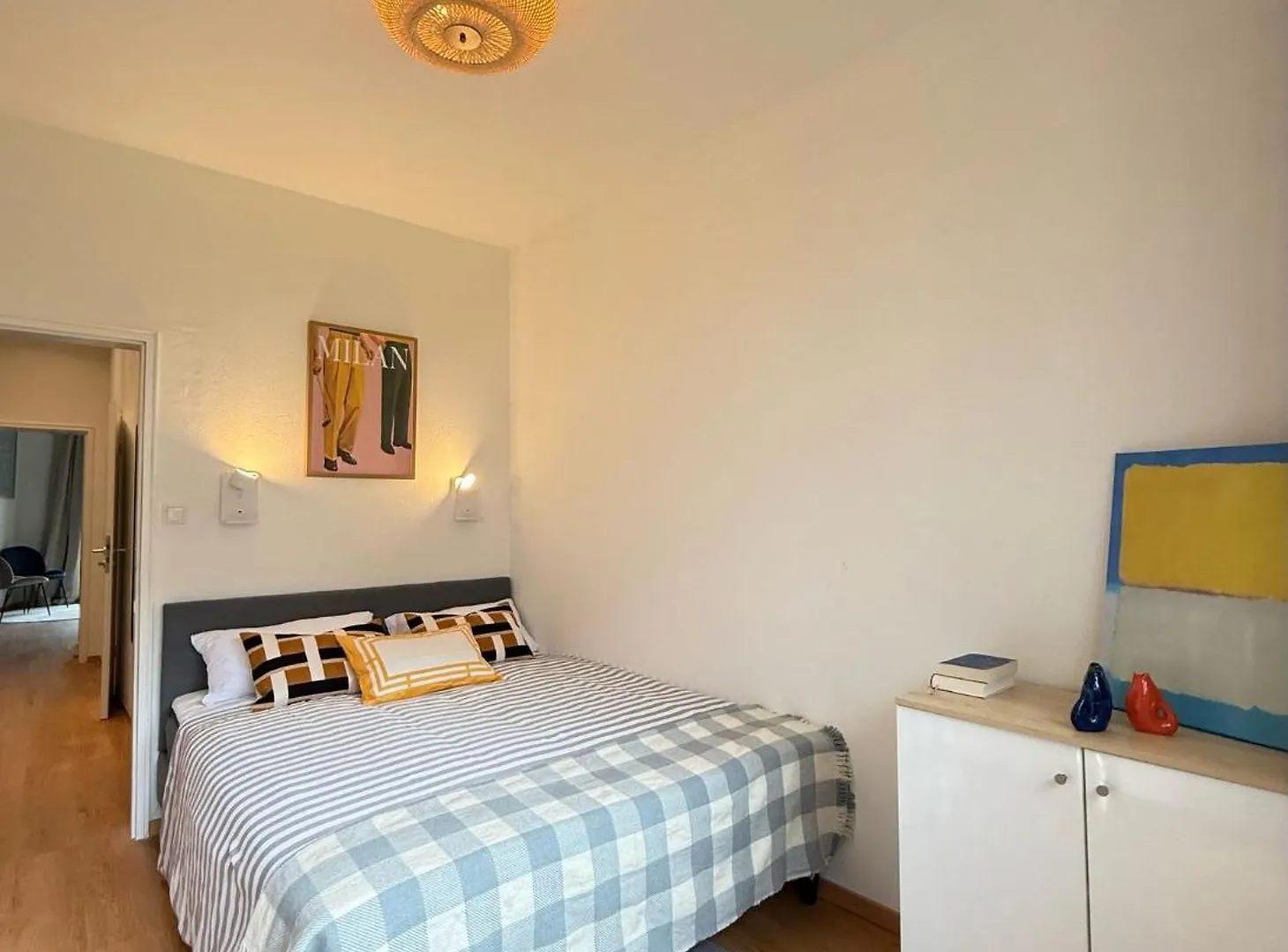 Stylish Renovated Apartment In Central Location Munich Germany
